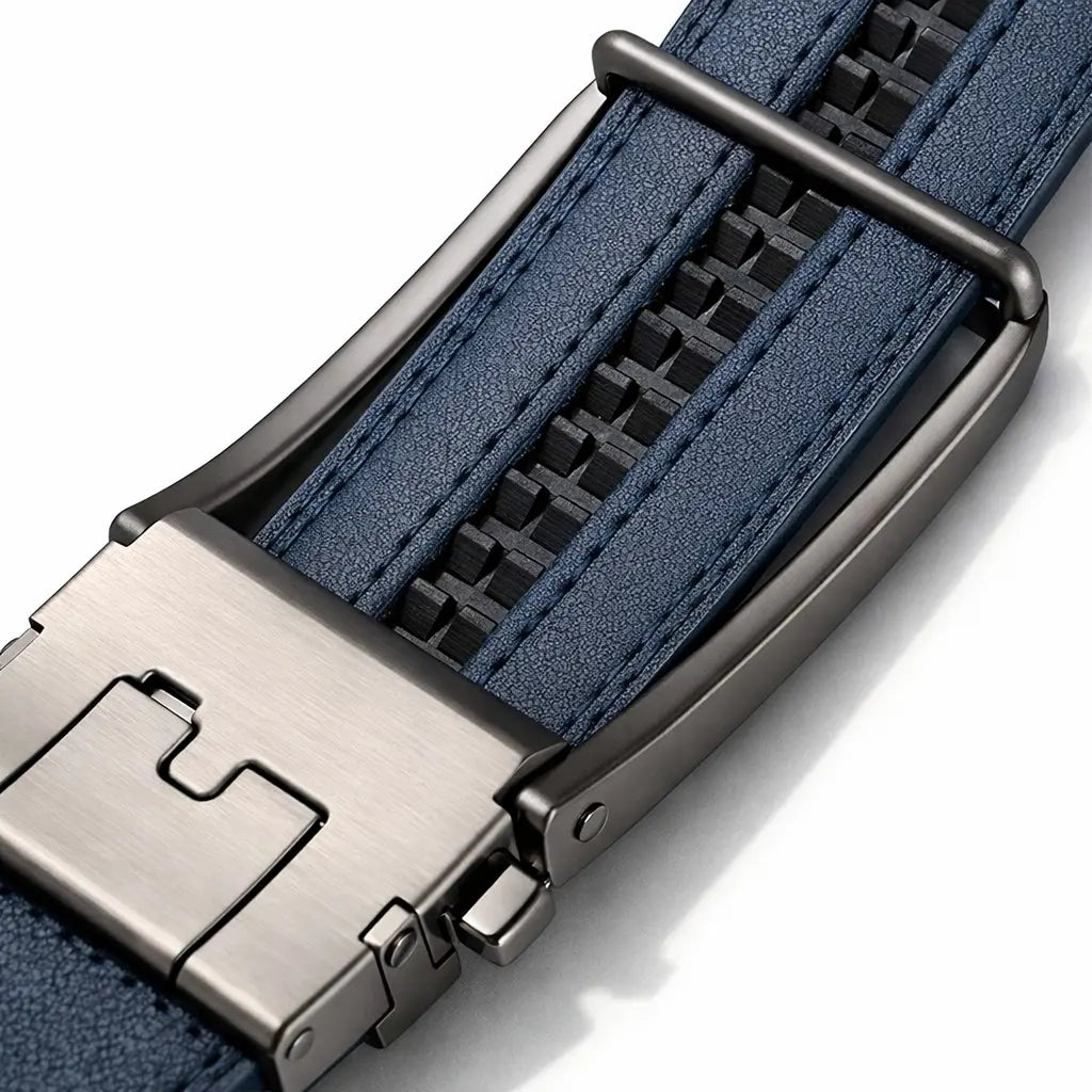 Cinturón de cuero azul Morbano, detalle de la hebilla